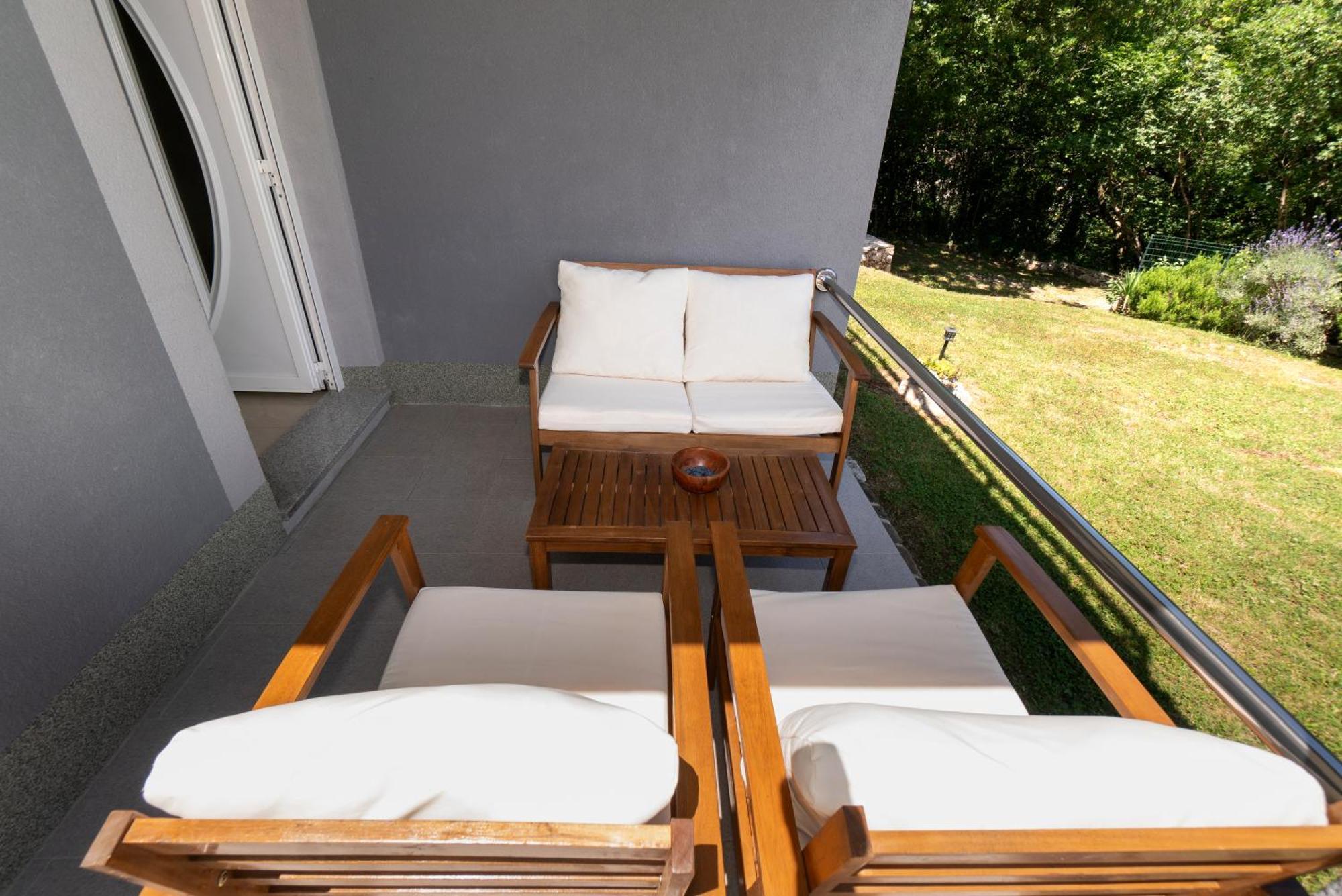 Apartments Srdanovic Omiš Dış mekan fotoğraf