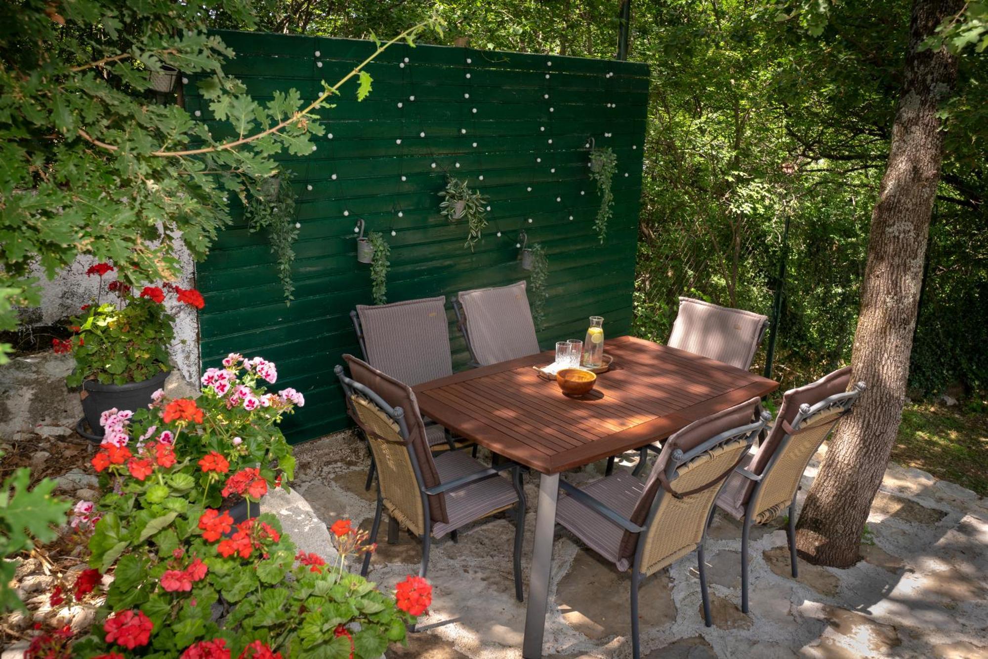 Apartments Srdanovic Omiš Dış mekan fotoğraf